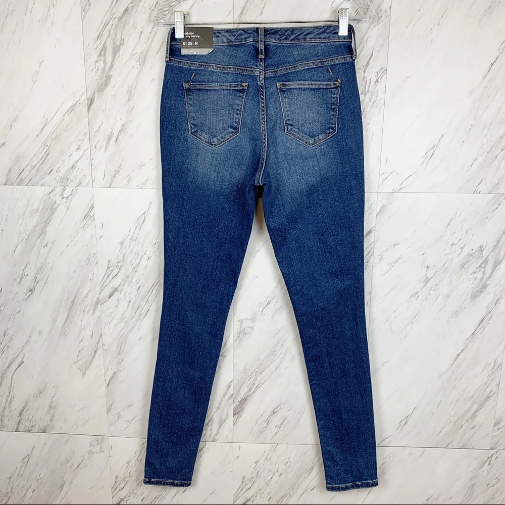 Mossimo Mid-Rise Curvy Skinny‎ Power Stretch Jeans